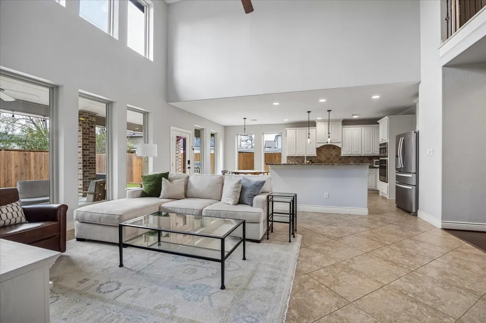 1616 Hewitt Drive Houston, TX 77018