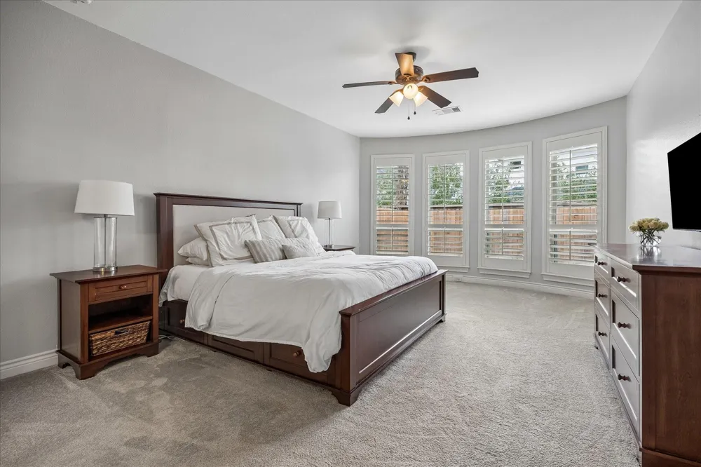 1616 Hewitt Drive Houston, TX 77018