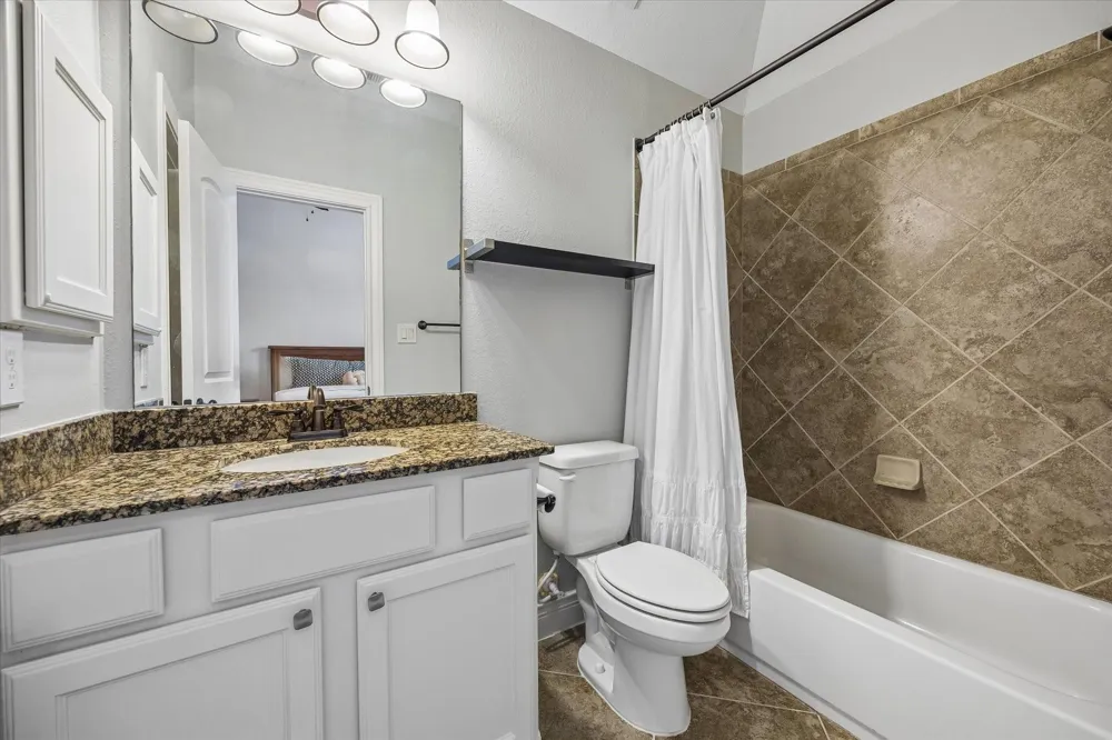 1616 Hewitt Drive Houston, TX 77018