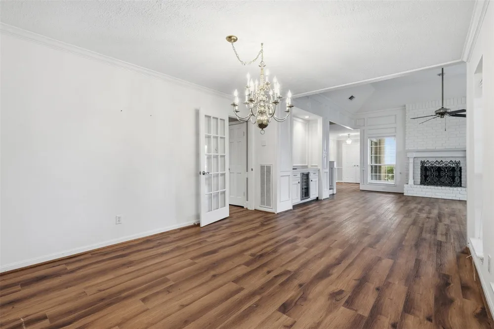 8310 Mentmore Drive Spring, TX 77379