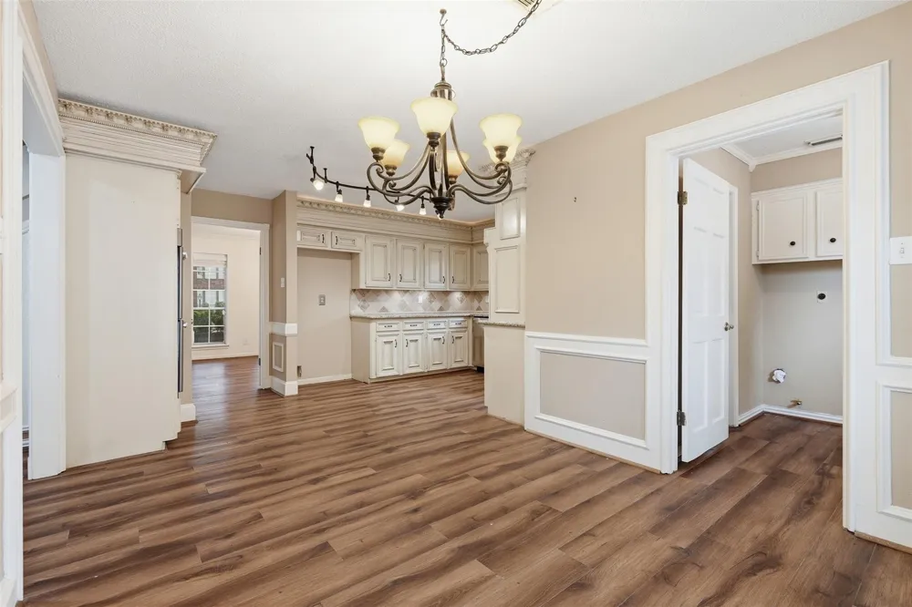 8310 Mentmore Drive Spring, TX 77379
