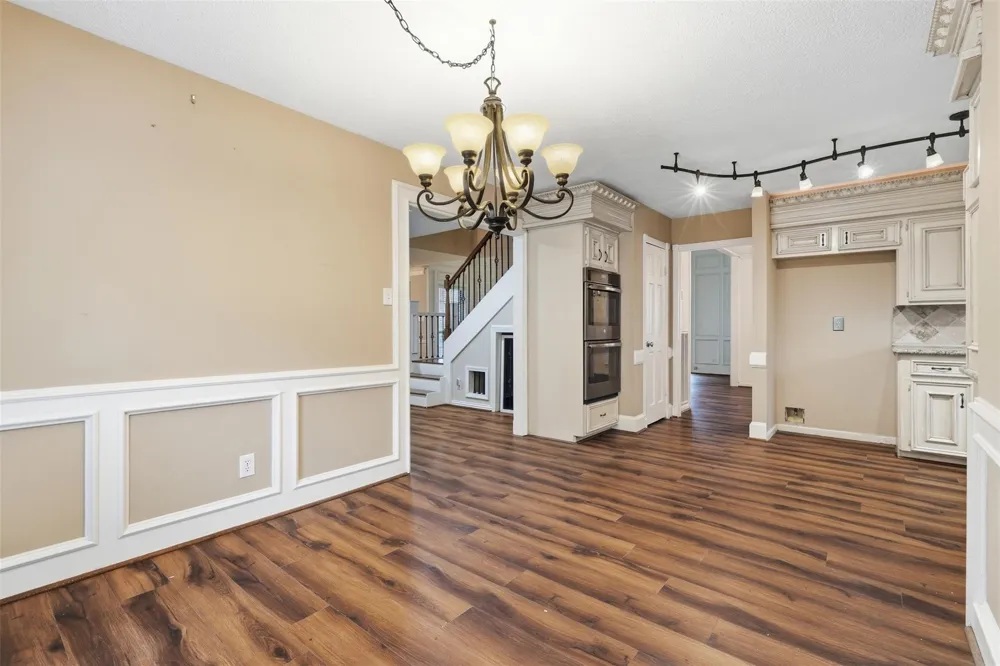 8310 Mentmore Drive Spring, TX 77379