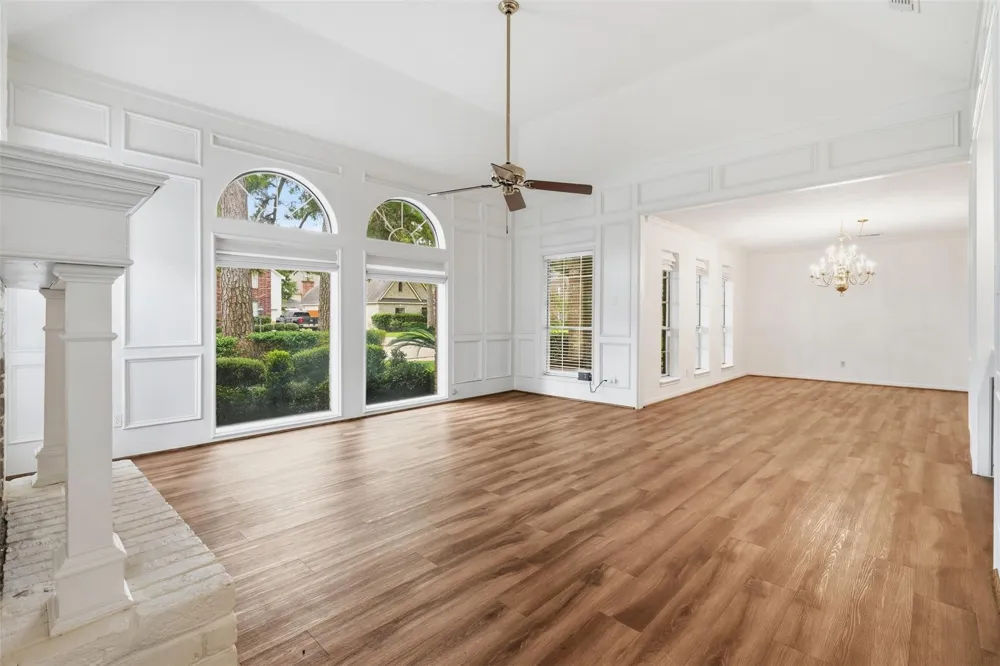 8310 Mentmore Drive Spring, TX 77379