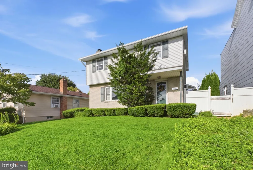3227 HOBSON STREET Whitehall, PA 18052