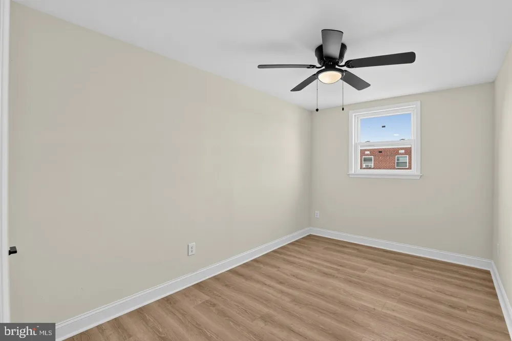 121 RUTLEDGE AVENUE #APT B Folsom, PA 19033