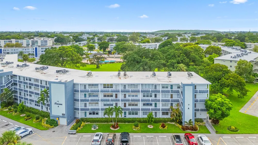 1017 BERKSHIRE A #1017 Deerfield Beach, FL 33442
