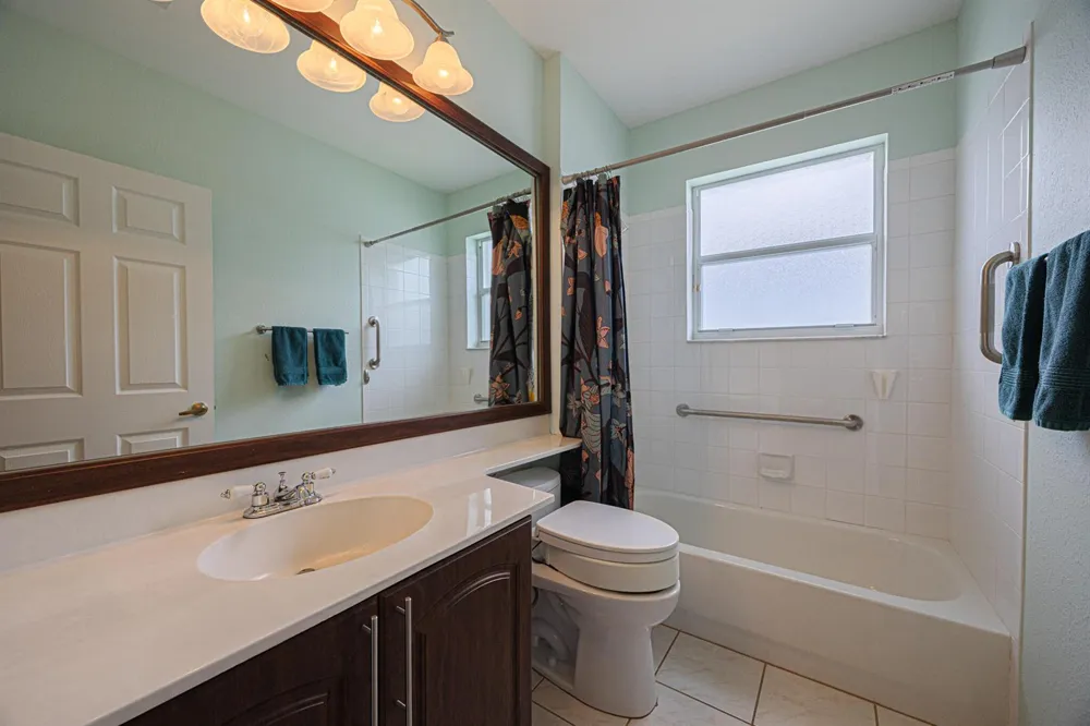 10394 UTOPIA CIRCLE E Boynton Beach, FL 33437
