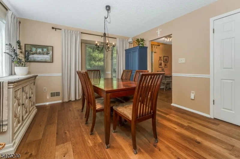 1501 Longley Ct Ondo Branchburg, NJ 08876