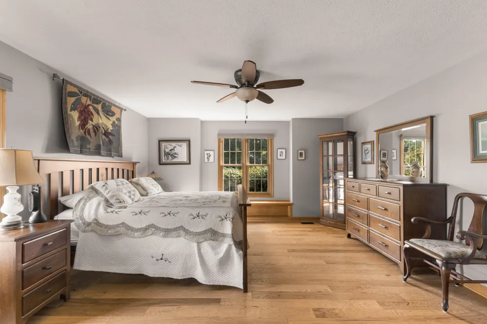 15387 Sundew Street Grand Haven, MI 49417