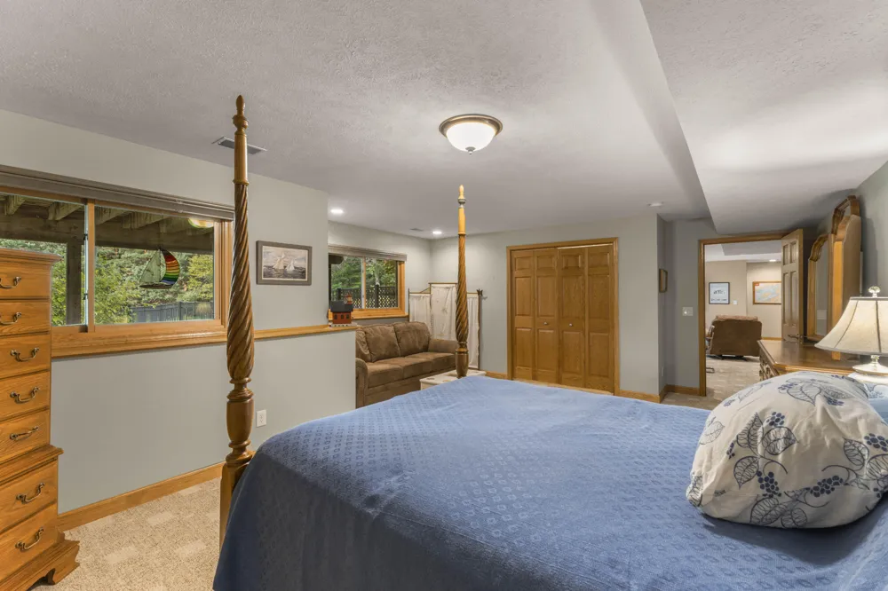 15387 Sundew Street Grand Haven, MI 49417