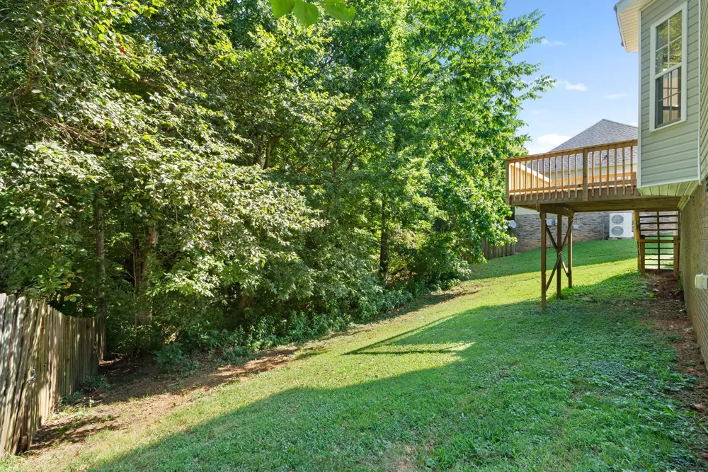 79 West Dr Clarksville, TN 37040