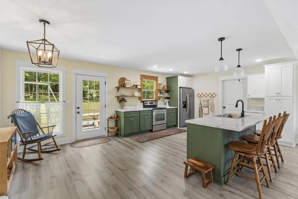 5001 Timothy Ln Columbia, TN 38401