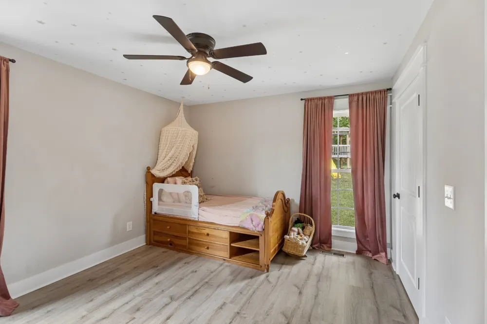 5001 Timothy Ln Columbia, TN 38401