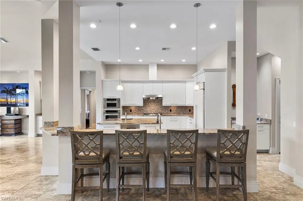 580 Goldcoast Court Marco Island, FL 34145