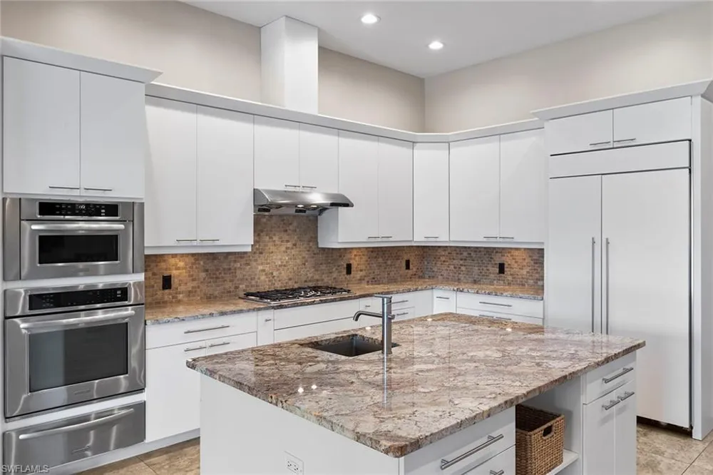580 Goldcoast Court Marco Island, FL 34145