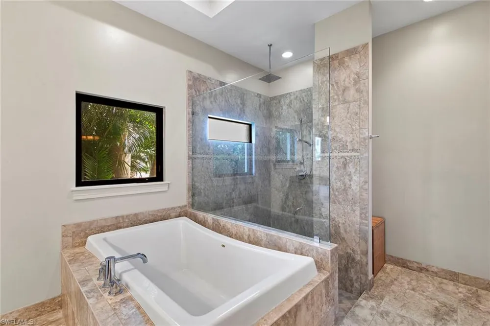 580 Goldcoast Court Marco Island, FL 34145