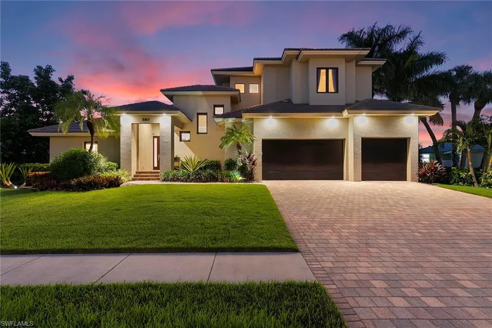 580 Goldcoast Court Marco Island, FL 34145