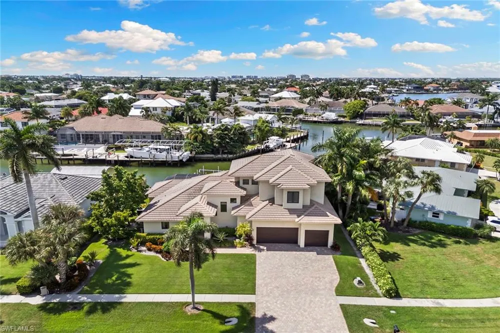 580 Goldcoast Court Marco Island, FL 34145