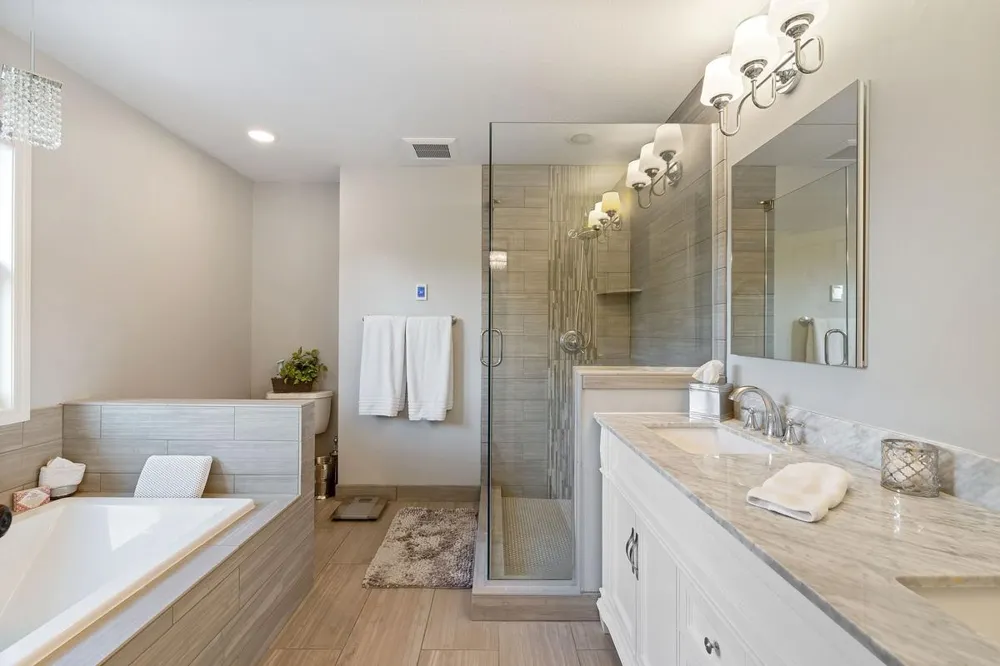 4086 Deerwood Trail Eagan, MN 55122
