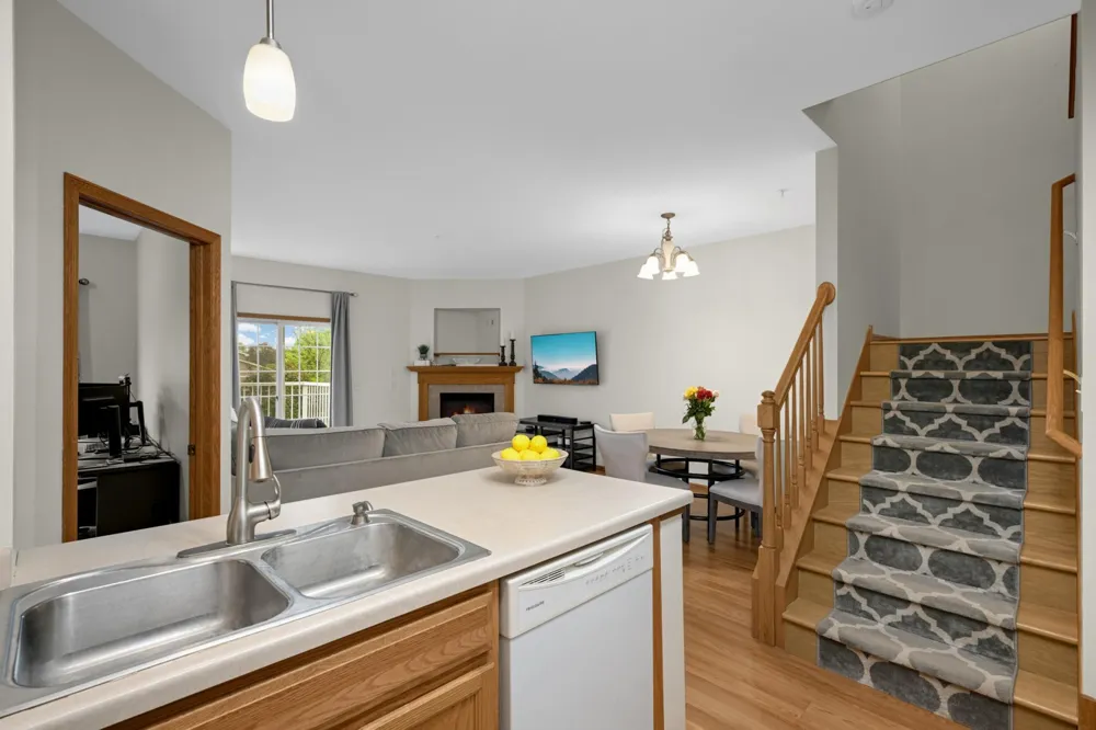 6603 Olive Lane Maple Grove, MN 55311