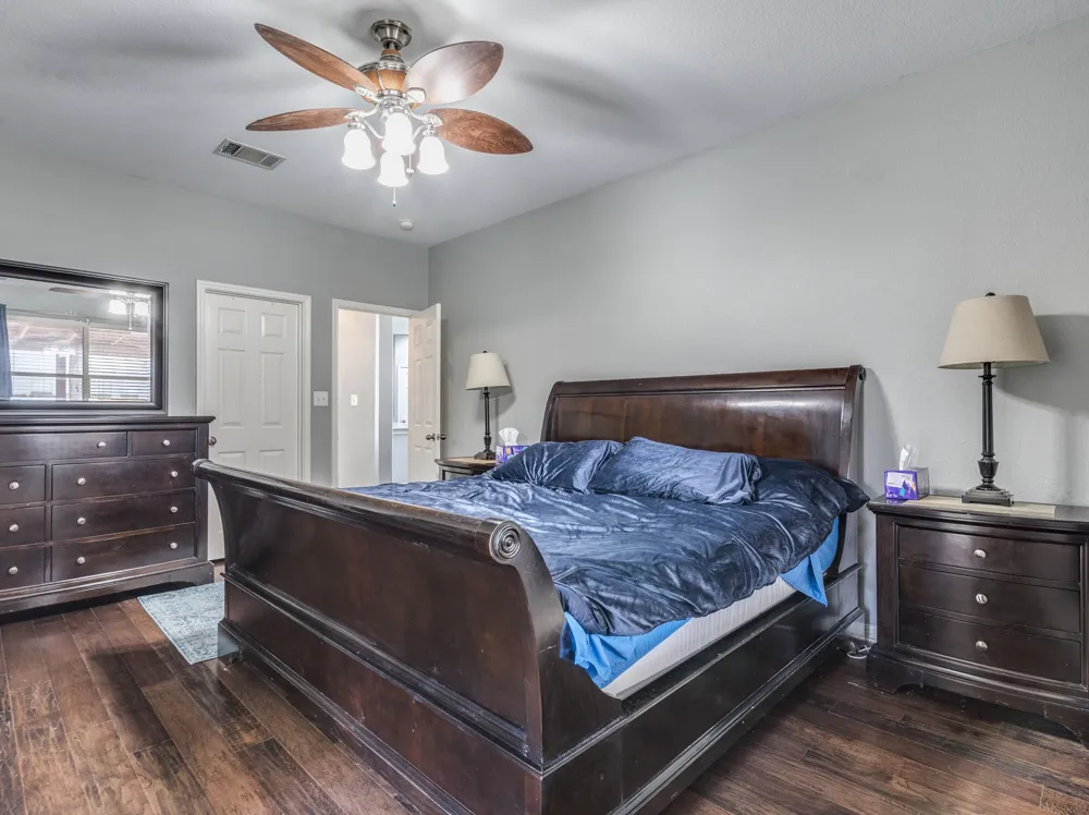 165 Oxford Drive Kyle, TX 78640