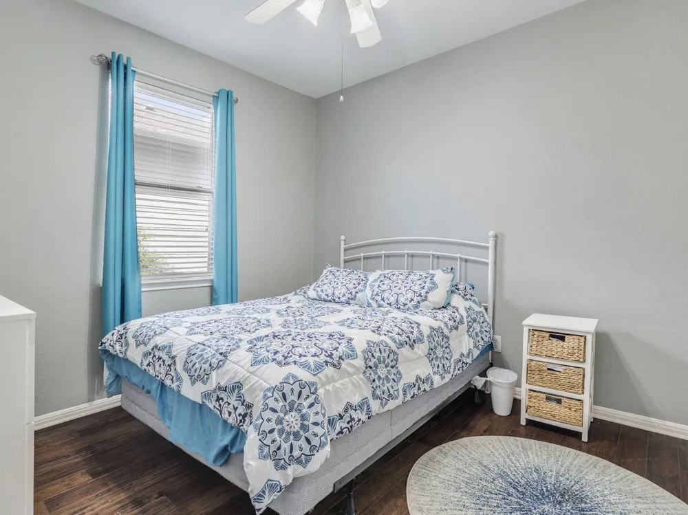 165 Oxford Drive Kyle, TX 78640