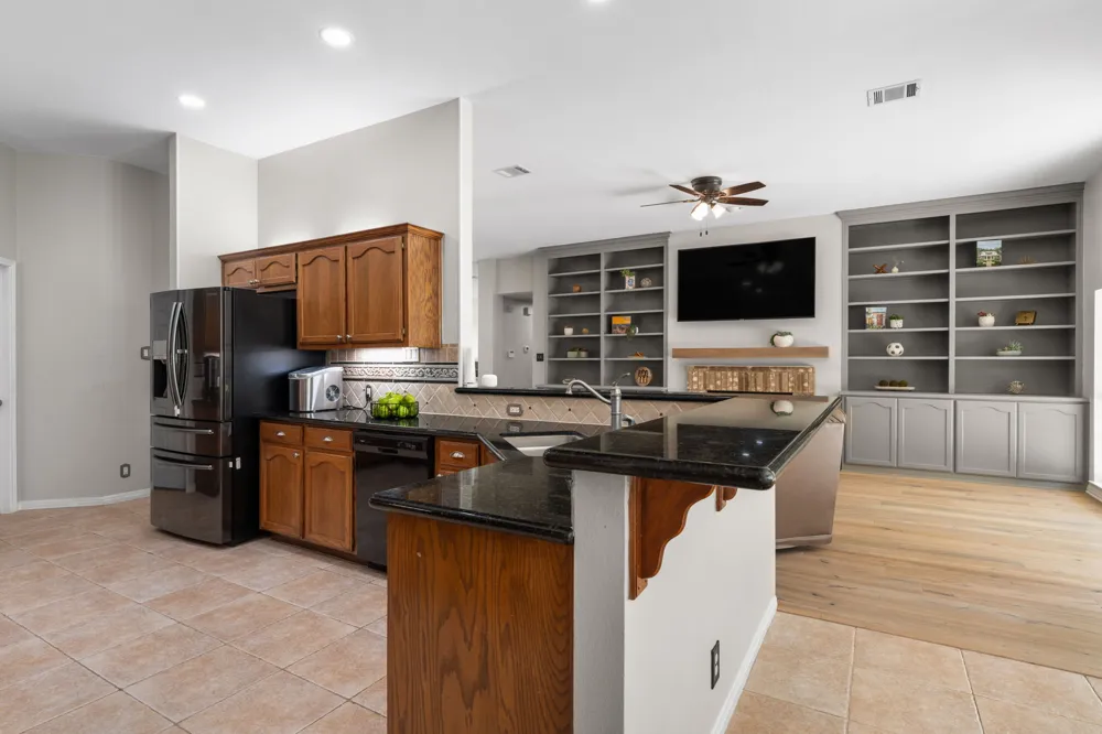 819 Blue Spring Circle Round Rock, TX 78681