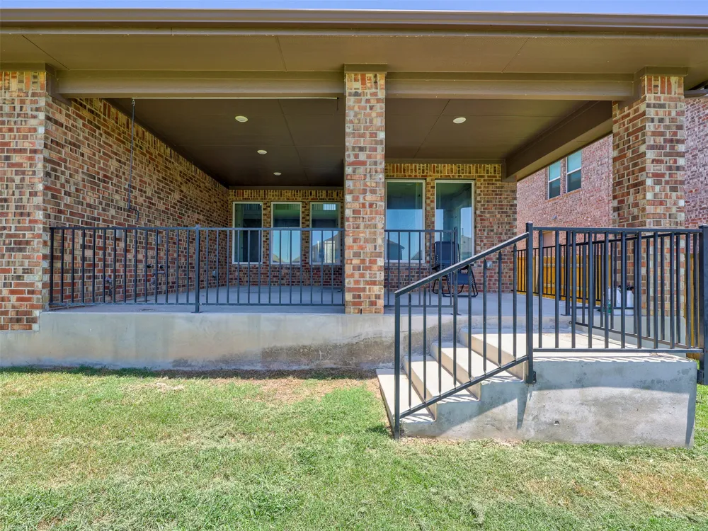153 Milam Creek Drive Kyle, TX 78640