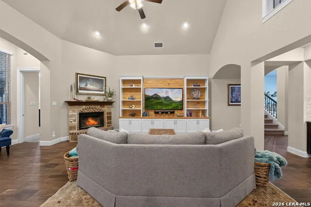 29034 Porch Swing Boerne, TX 78006