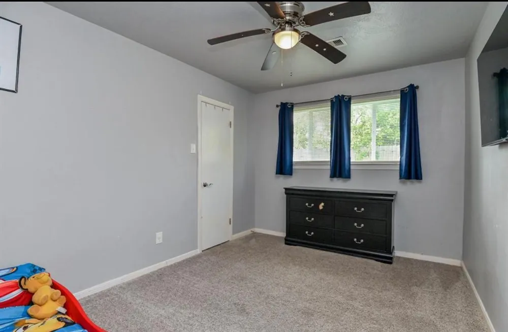 5430 Osprey Drive Houston, TX 77048