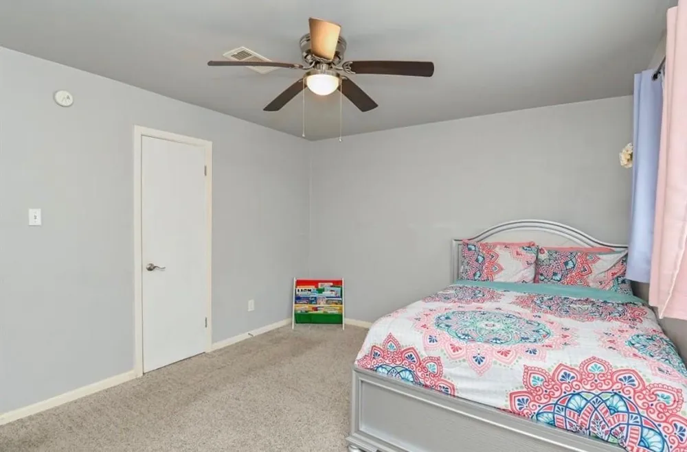 5430 Osprey Drive Houston, TX 77048