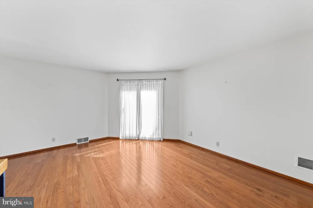 8 MEWS ROAD Milford, DE 19963