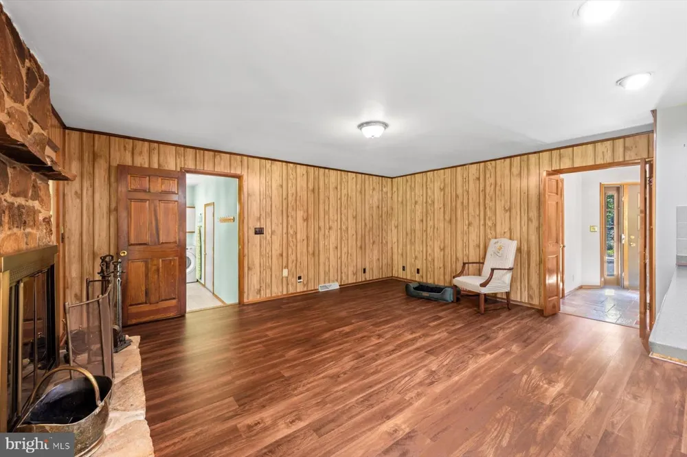 8 MEWS ROAD Milford, DE 19963