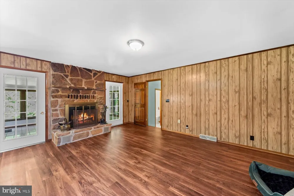 8 MEWS ROAD Milford, DE 19963