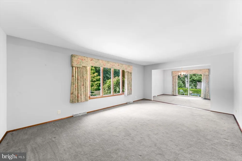 8 MEWS ROAD Milford, DE 19963