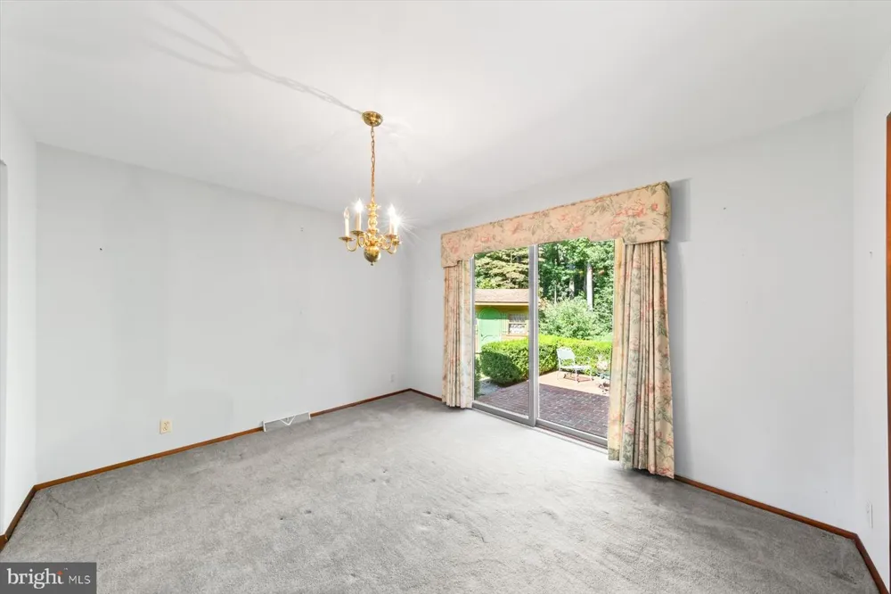 8 MEWS ROAD Milford, DE 19963