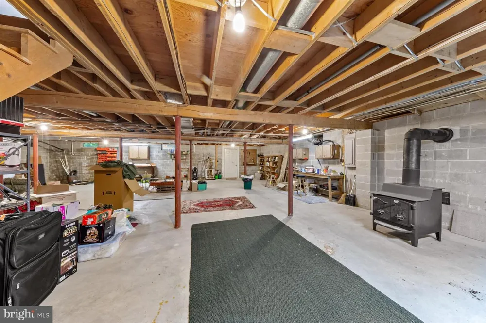 8 MEWS ROAD Milford, DE 19963