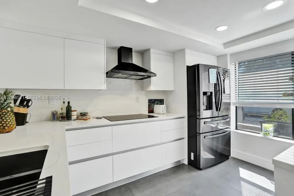 2723 NE 164th St #77 North Miami Beach, FL 33160