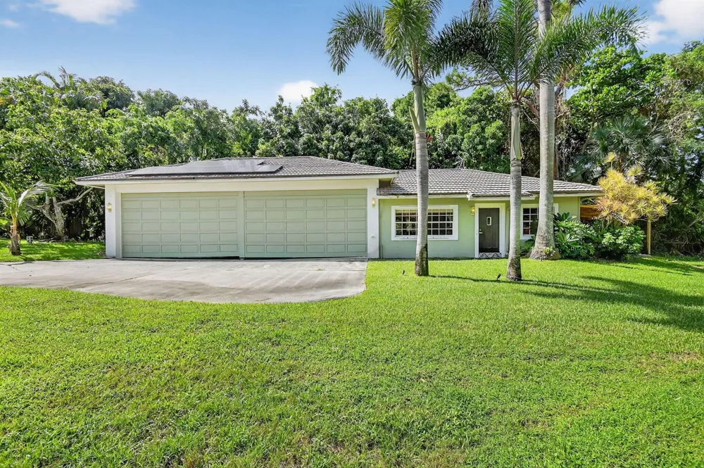 6225 Pine Drive #Cottage Lake Worth, FL 33462