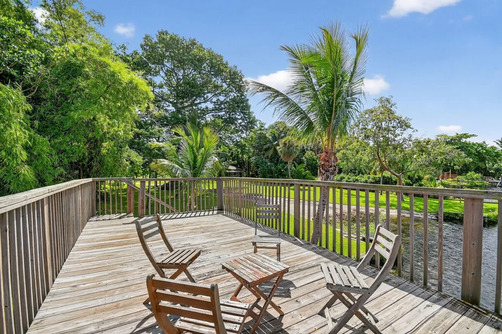 6225 Pine Drive #Cottage Lake Worth, FL 33462