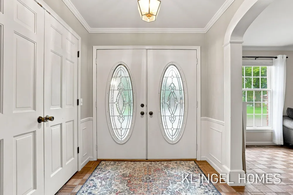 4261 Lin Nan Lane Norton Shores, MI 49441