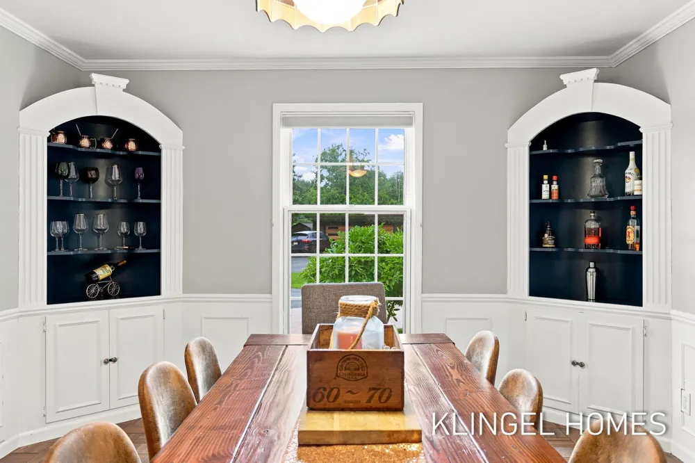 4261 Lin Nan Lane Norton Shores, MI 49441