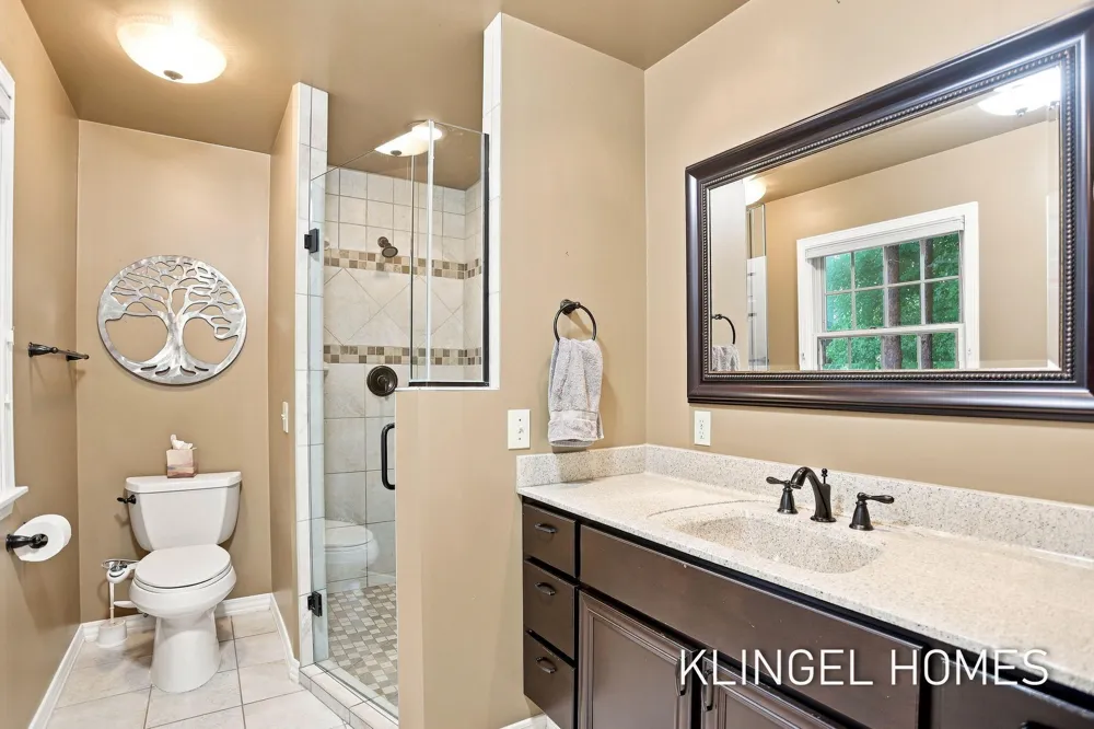 4261 Lin Nan Lane Norton Shores, MI 49441