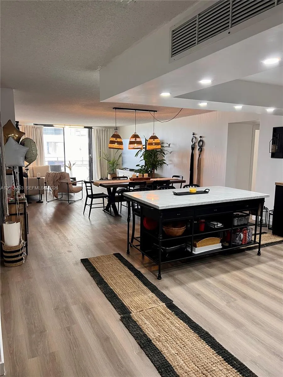 600 Three Islands Blvd #1621 Hallandale Beach, FL 33009