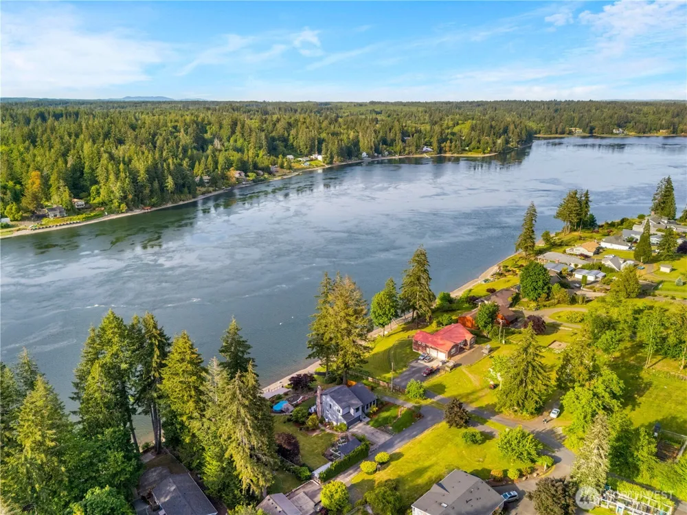 240 SE Mallard Beach Lane Shelton, WA 98584
