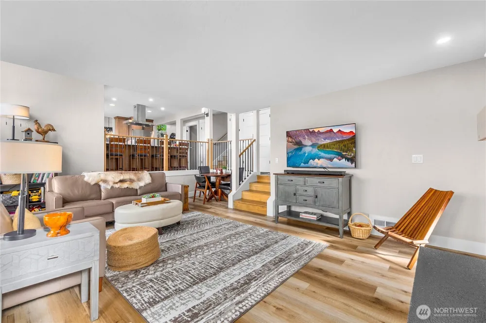 240 SE Mallard Beach Lane Shelton, WA 98584