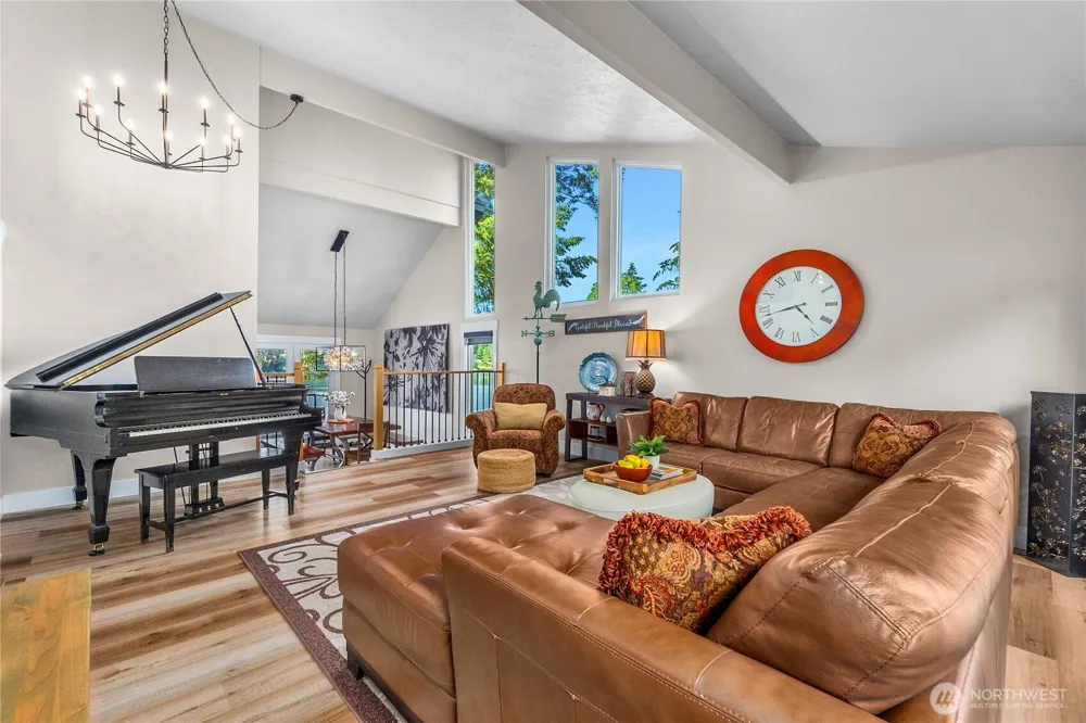 240 SE Mallard Beach Lane Shelton, WA 98584