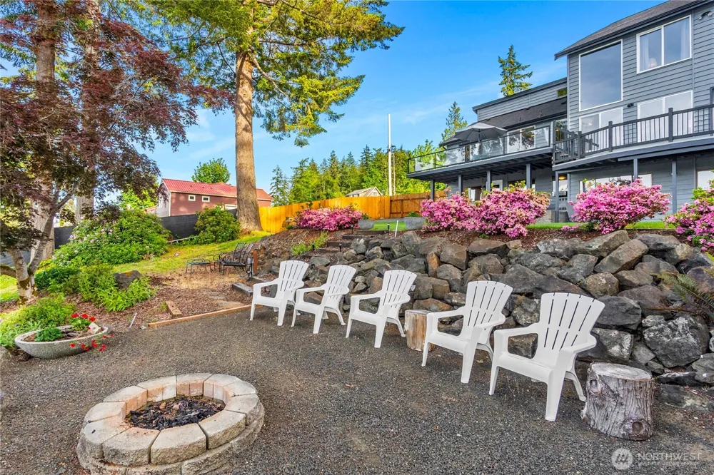 240 SE Mallard Beach Lane Shelton, WA 98584