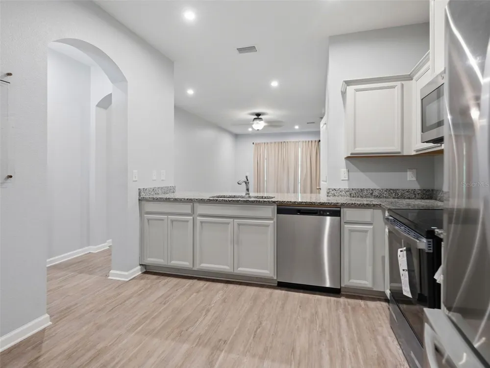 2919 JACOB CROSSING LANE Holiday, FL 34691