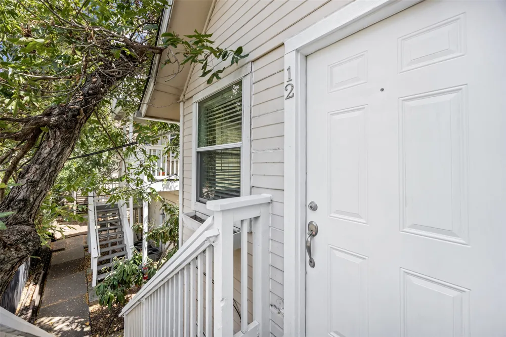 1110 W 22nd Street #12 Austin, TX 78705
